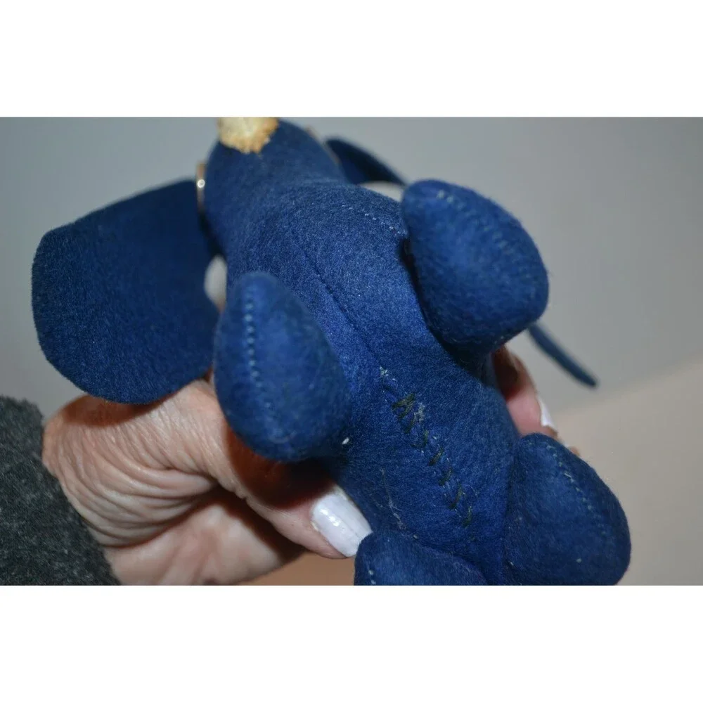 Notre Dame 1940s Wool Dog